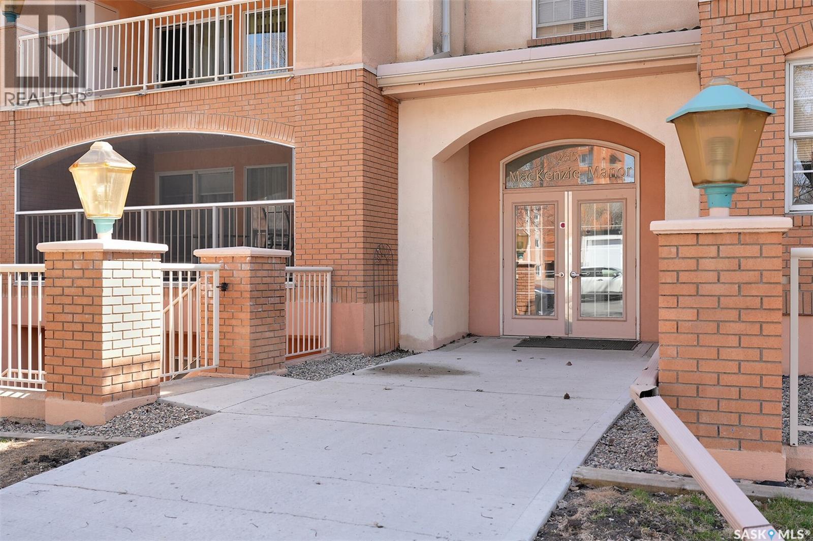 201 2315 Cornwall Street, Regina, SK - Outdoor With Balcony