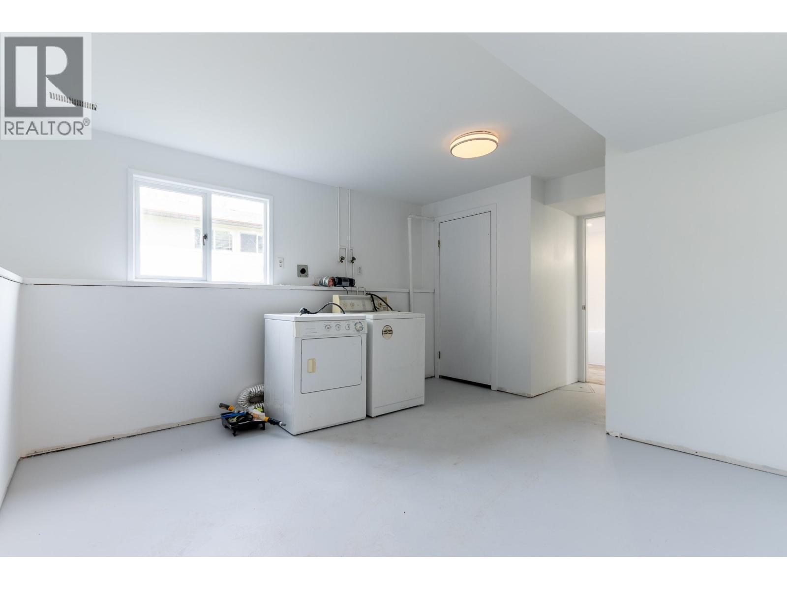 4608 Crocus Crescent, Prince George, BC - Indoor Photo Showing Laundry Room