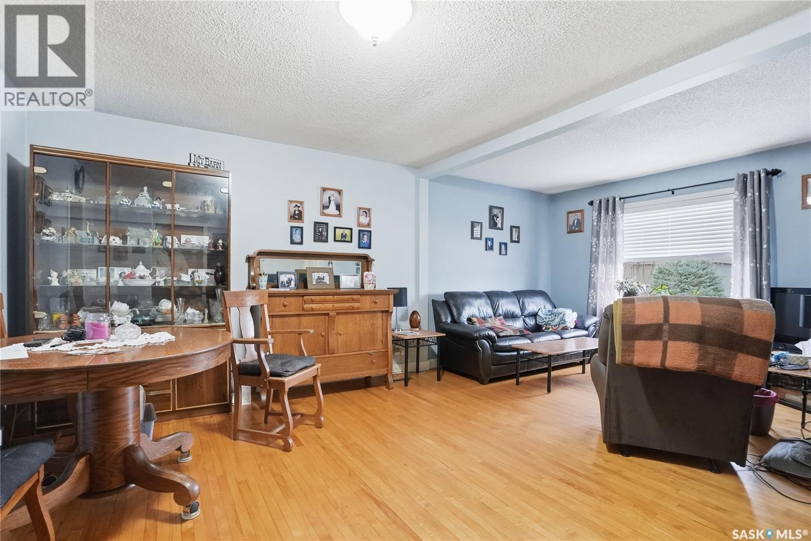 810 6Th Street, Perdue, SK - Indoor Photo Showing Other Room