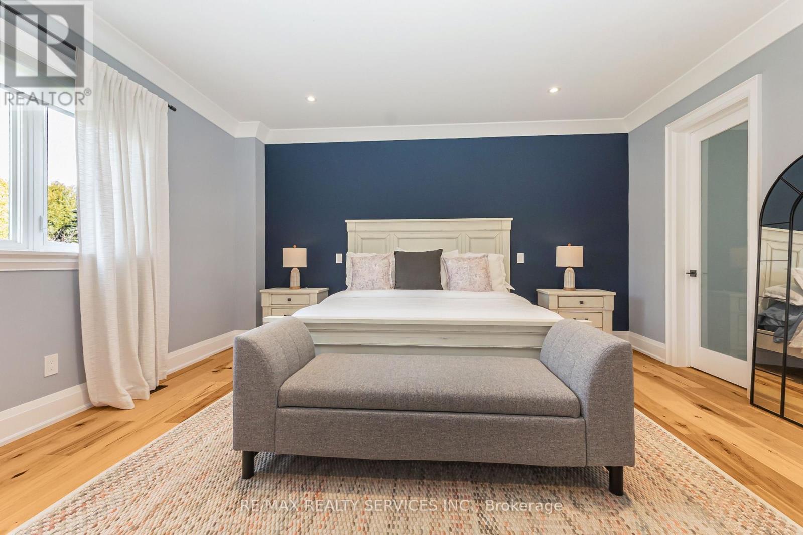 833180 4Th Line Ehs, Mono, ON - Indoor Photo Showing Bedroom