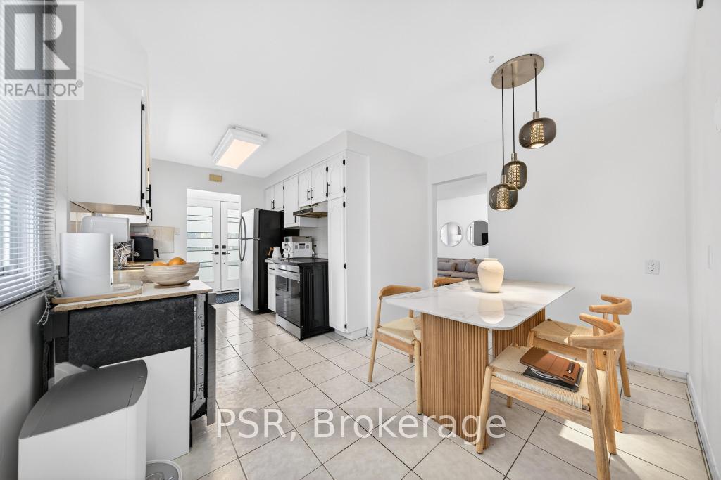 19 Glen Forest Drive, Hamilton, ON - Indoor Photo Showing Other Room