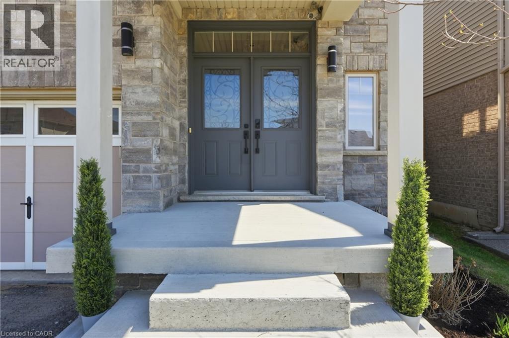 36 Pavilion Drive, Binbrook, ON - Outdoor