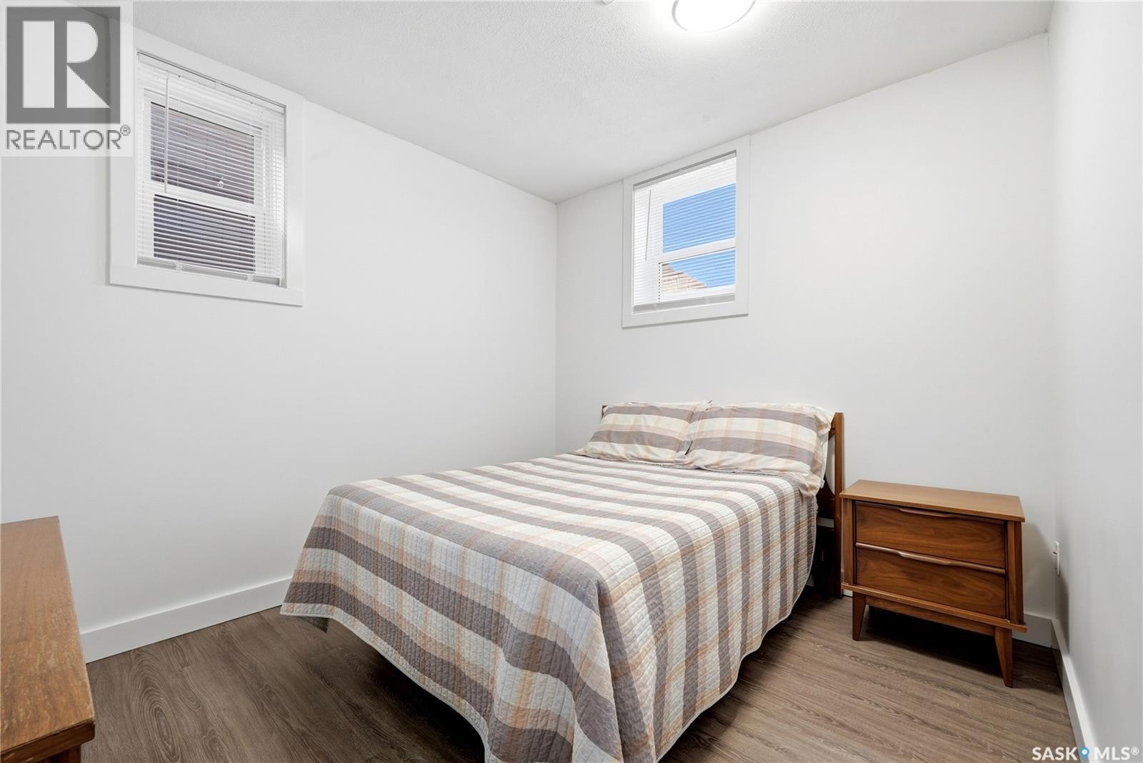2221 Francis Street, Regina, SK - Indoor Photo Showing Bedroom