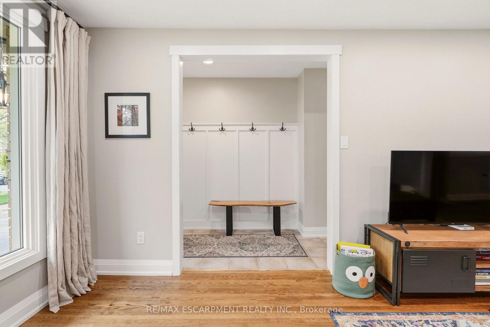 3452 Caplan Crescent, Burlington, ON - Indoor Photo Showing Other Room