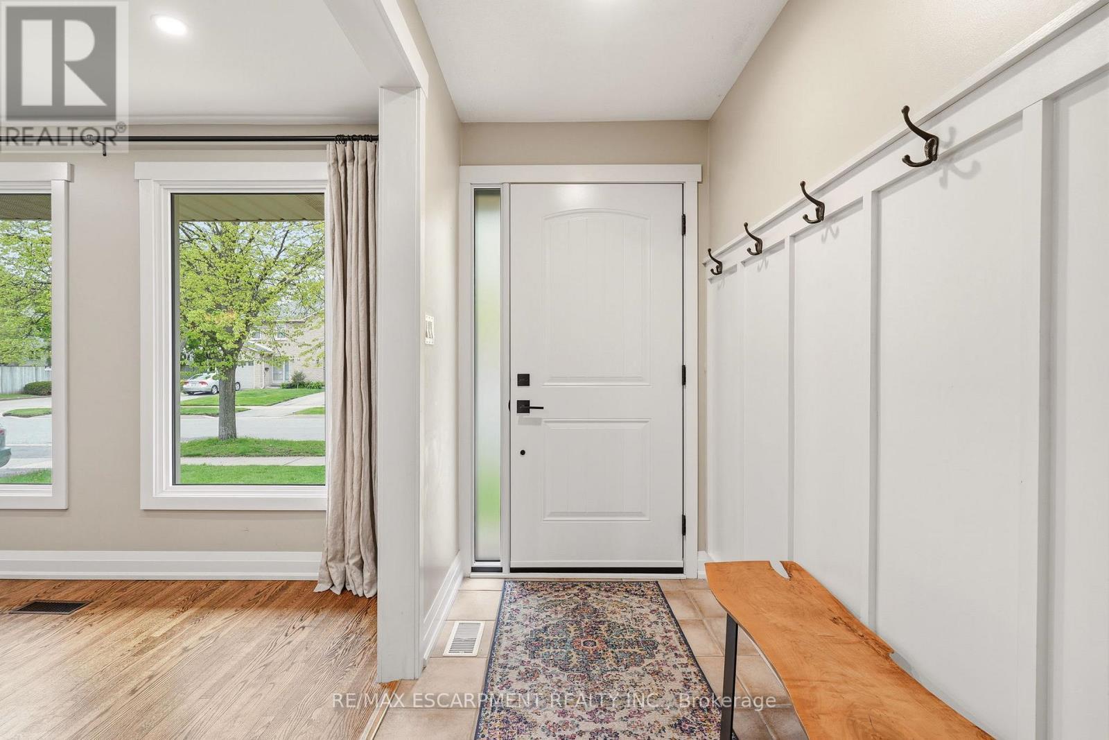 3452 Caplan Crescent, Burlington, ON - Indoor Photo Showing Other Room