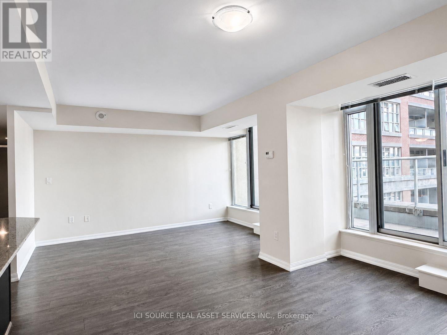 725 - 85 East Liberty Street, Toronto, ON - Indoor Photo Showing Other Room