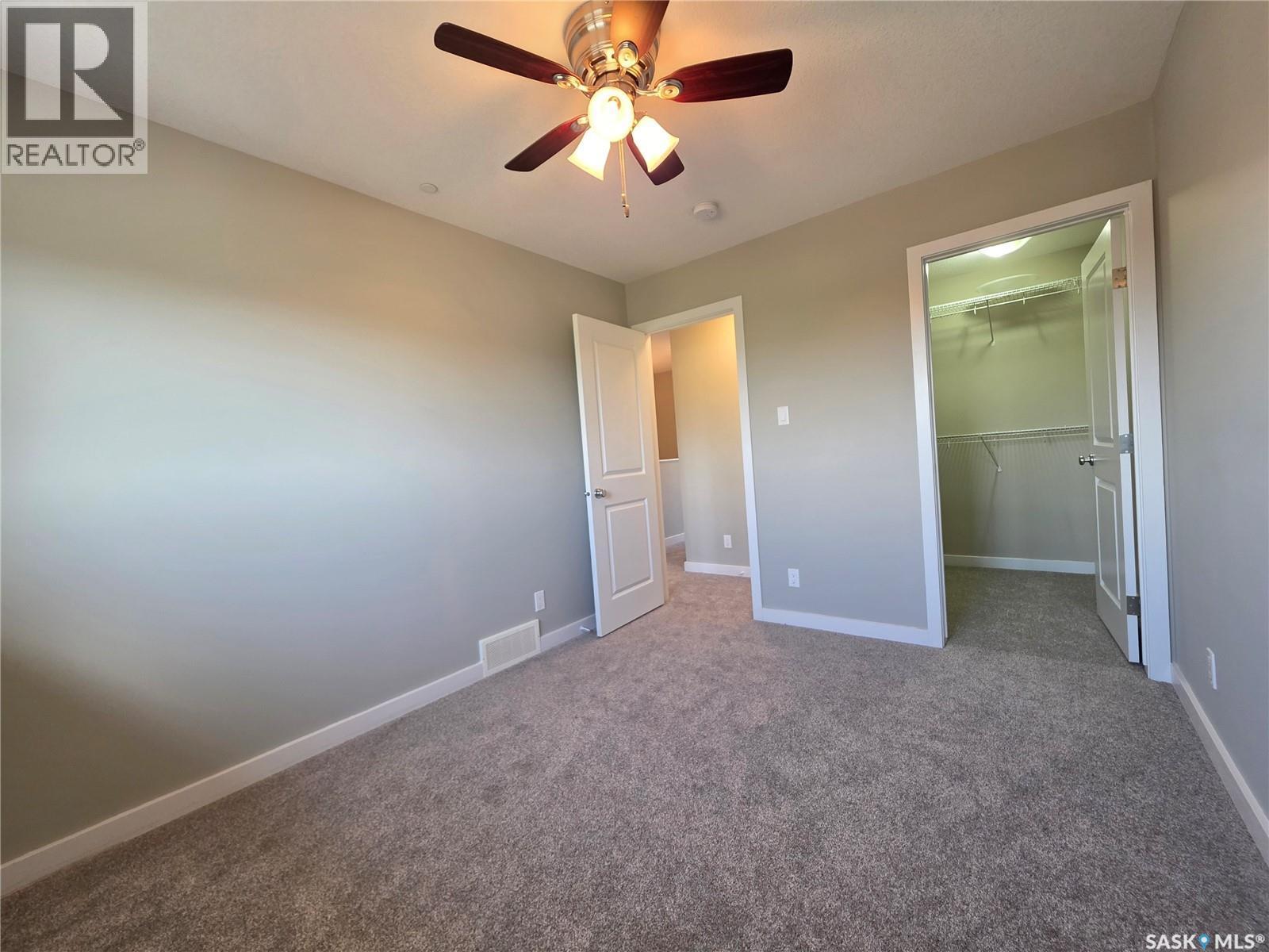 553 Douglas Drive, Swift Current, SK - Indoor