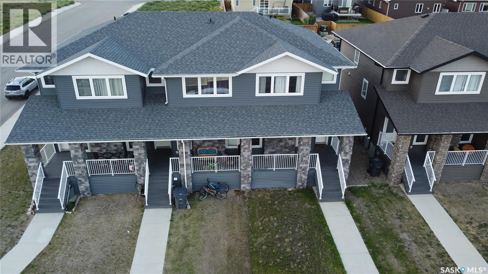 553 Douglas Drive, Swift Current, SK - Outdoor With Deck Patio Veranda With Facade