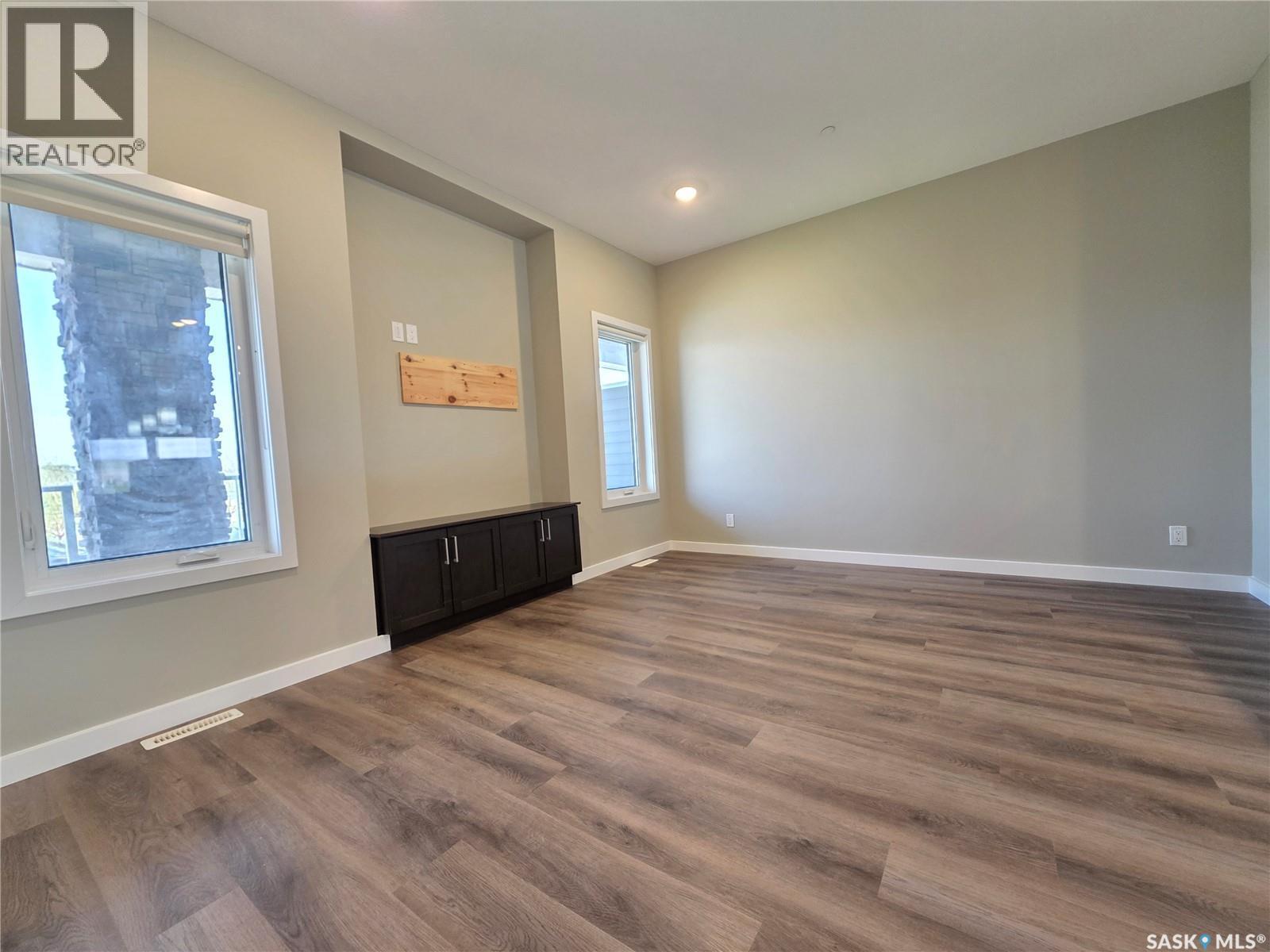 553 Douglas Drive, Swift Current, SK - Indoor Photo Showing Other Room