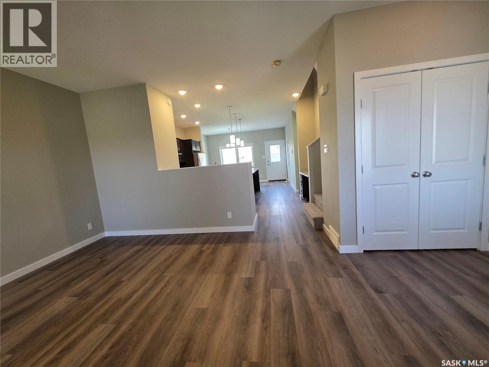 553 Douglas Drive, Swift Current, SK - Indoor Photo Showing Other Room