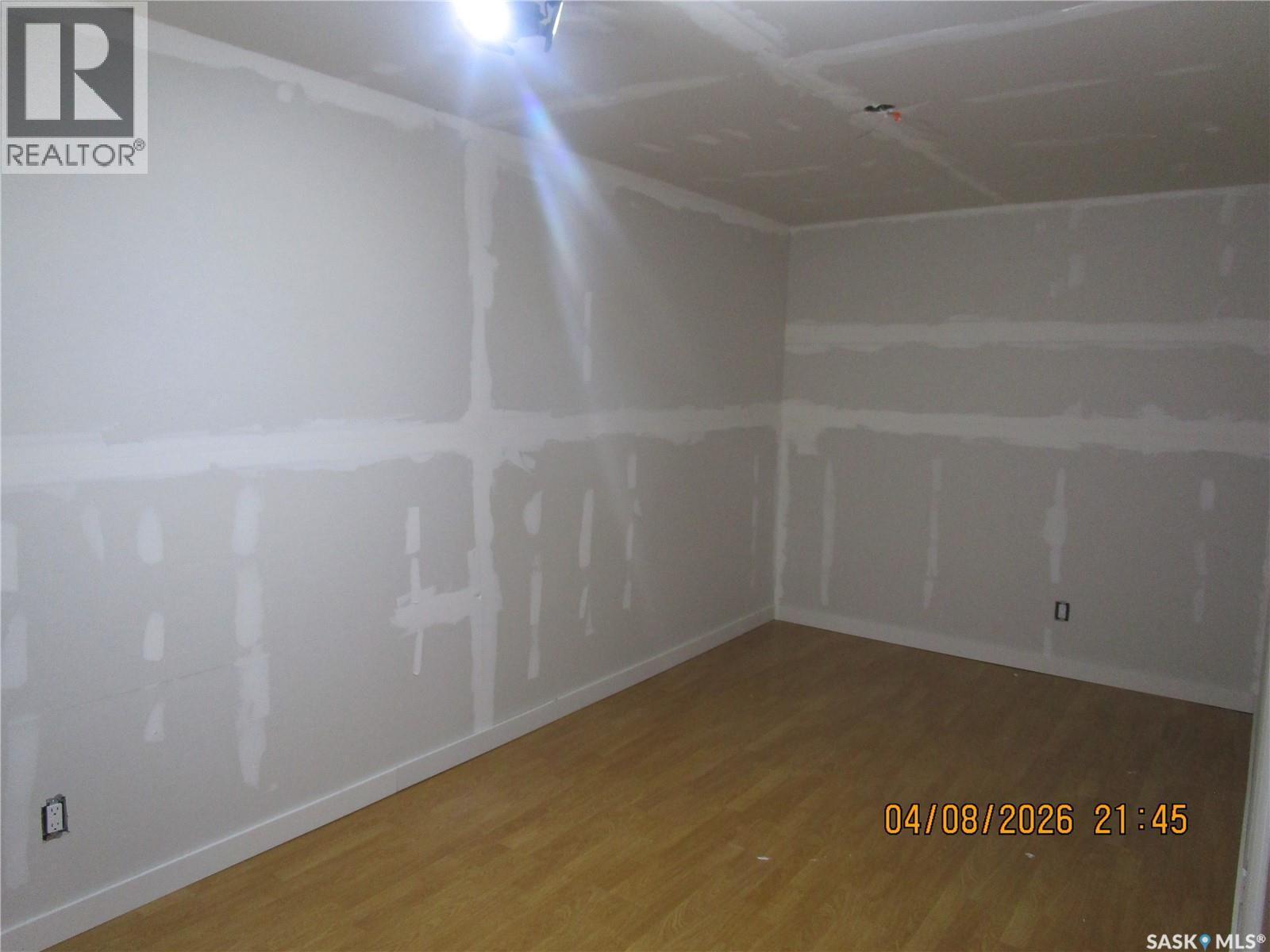 233 4Th Avenue E, Gravelbourg, SK - Indoor Photo Showing Other Room