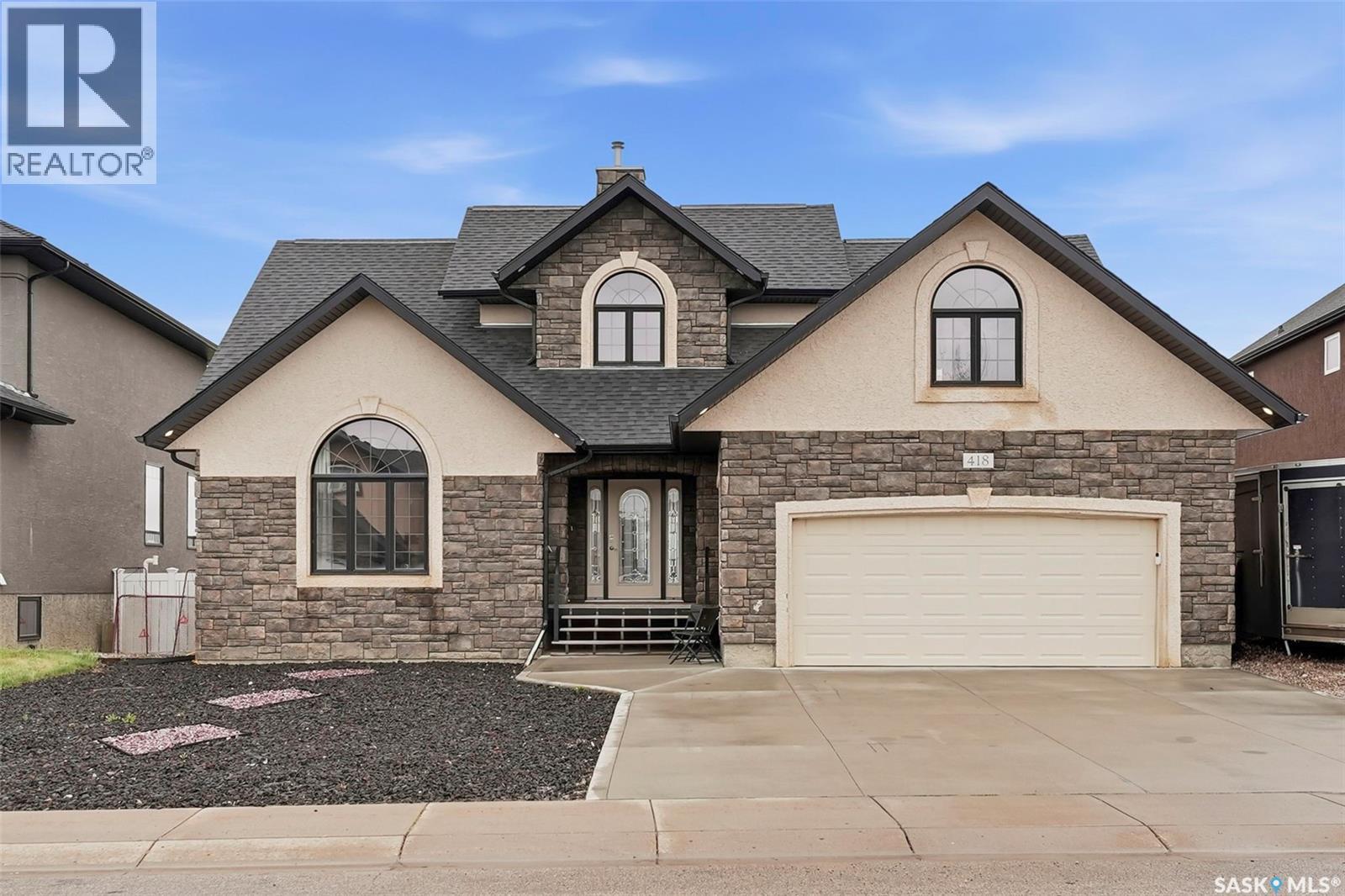 418 Nicklaus Drive, Warman, SK - Outdoor