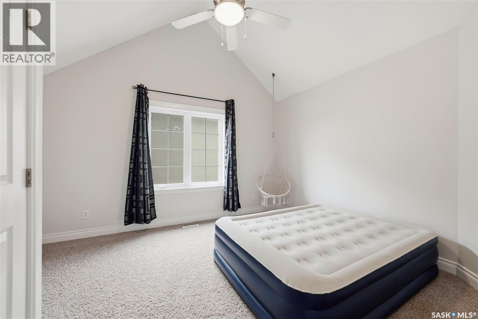 418 Nicklaus Drive, Warman, SK - Indoor Photo Showing Bedroom
