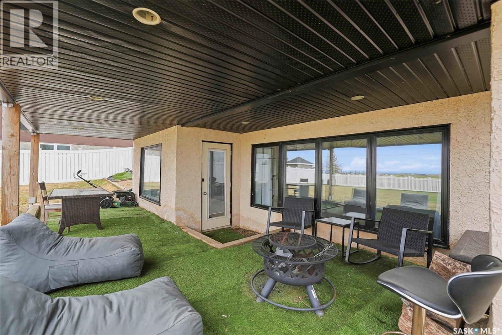 418 Nicklaus Drive, Warman, SK - Outdoor With Deck Patio Veranda With Exterior