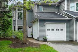 166 FAIRWAY CRESCENT Collingwood, ON L9Y 5B4