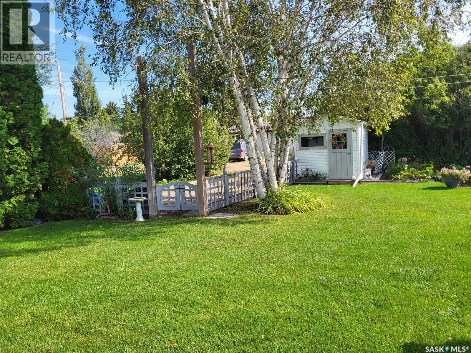 42 7Th Street Ne, Wadena, SK - Outdoor
