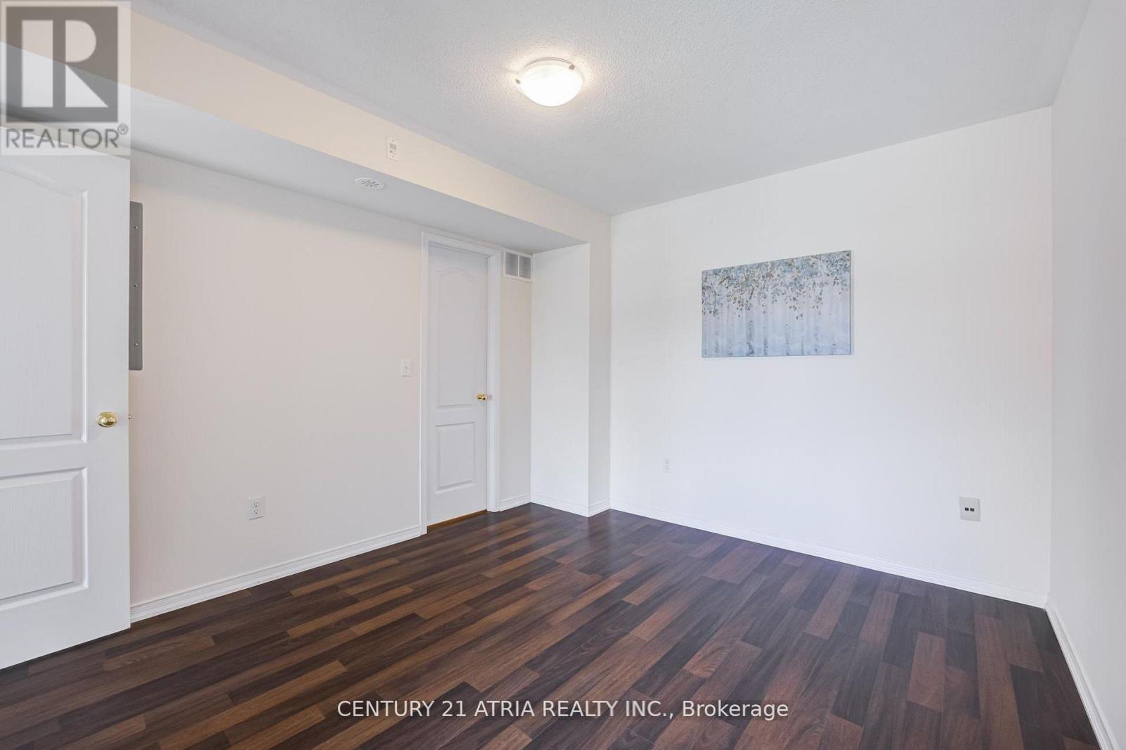 5 - 129 Isaac Devins Boulevard, Toronto, ON - Indoor Photo Showing Other Room