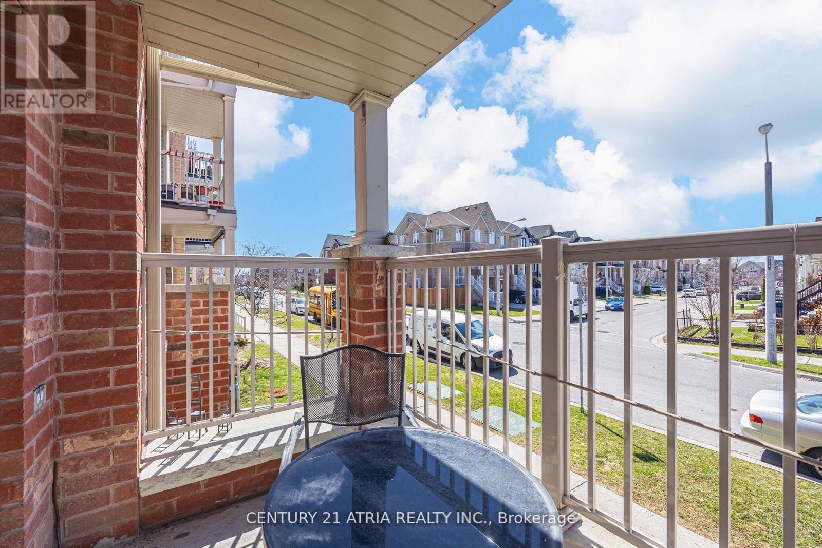 5 - 129 Isaac Devins Boulevard, Toronto, ON - Outdoor With Exterior