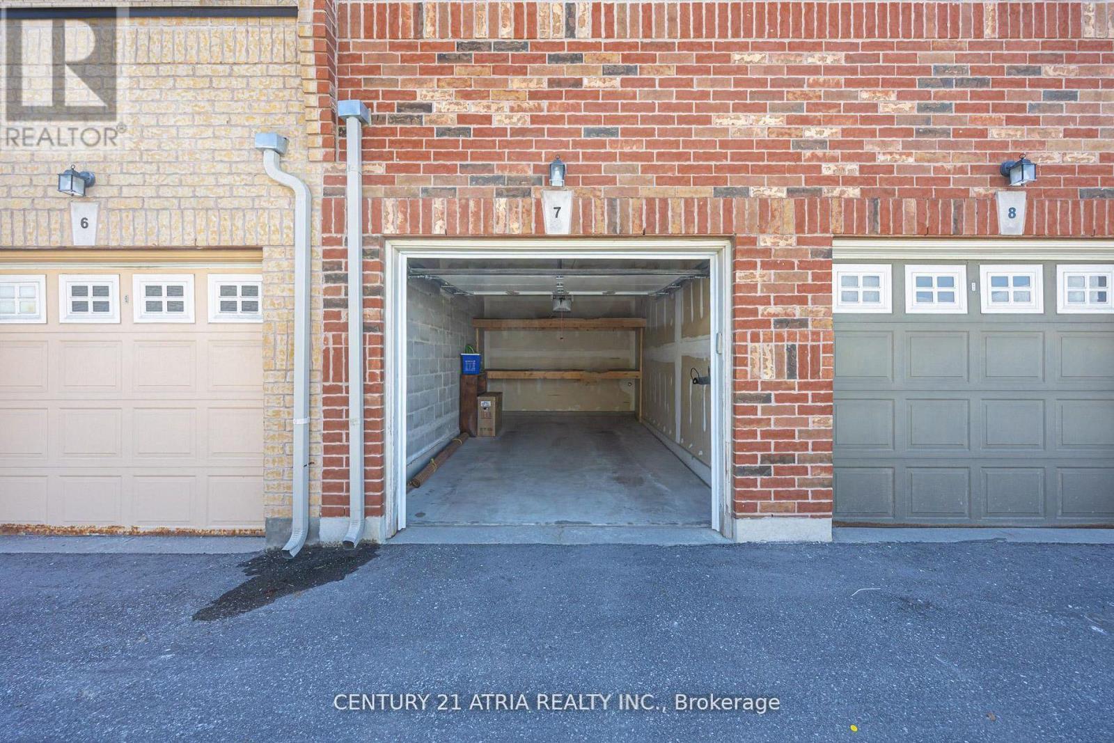 5 - 129 Isaac Devins Boulevard, Toronto, ON - With Exterior