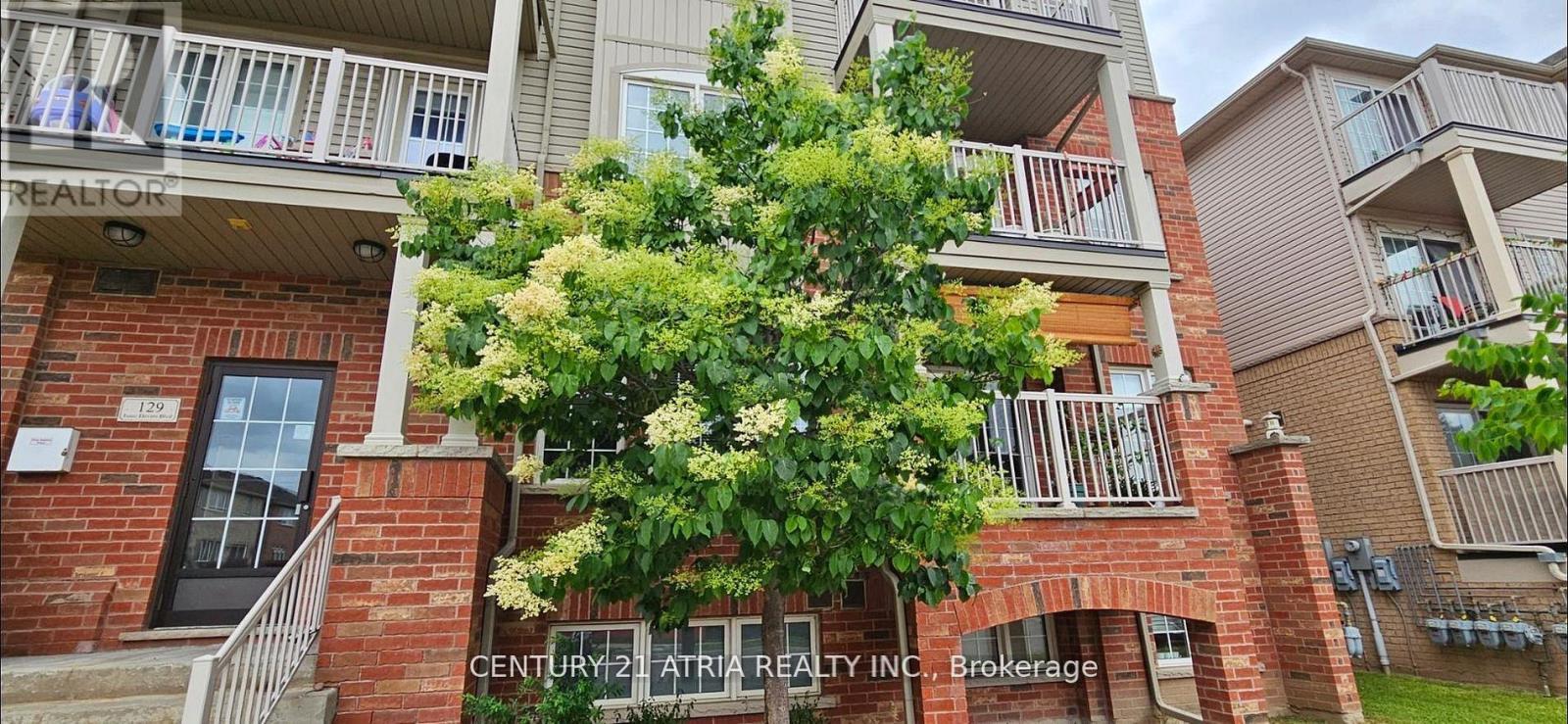 5 - 129 Isaac Devins Boulevard, Toronto, ON - Outdoor With Balcony