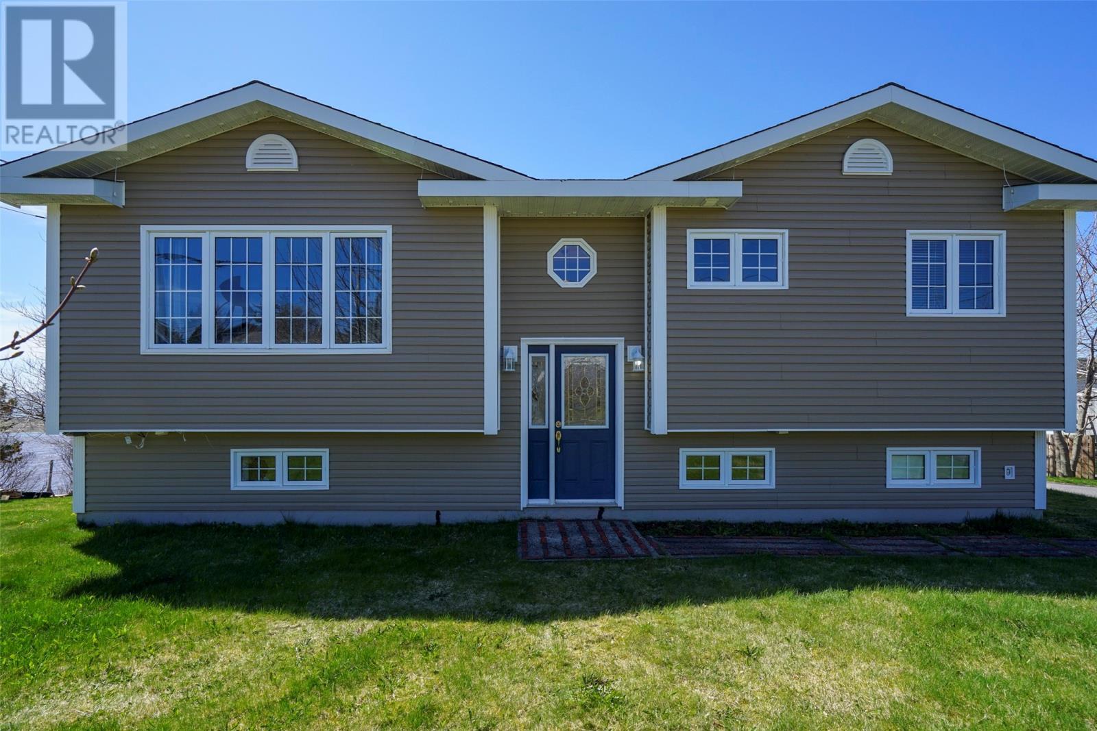 20 Kingwell Crescent, Arnold'S Cove, NL - Outdoor With Facade
