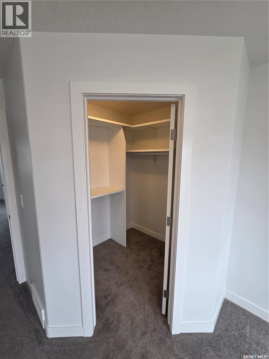 324 Mcormond Drive, Saskatoon, SK - Indoor