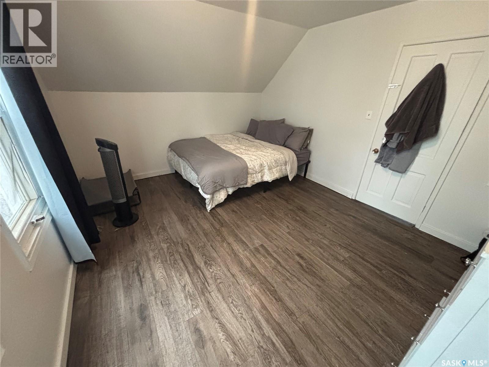 112 Stovel Avenue E, Melfort, SK - Indoor Photo Showing Bedroom