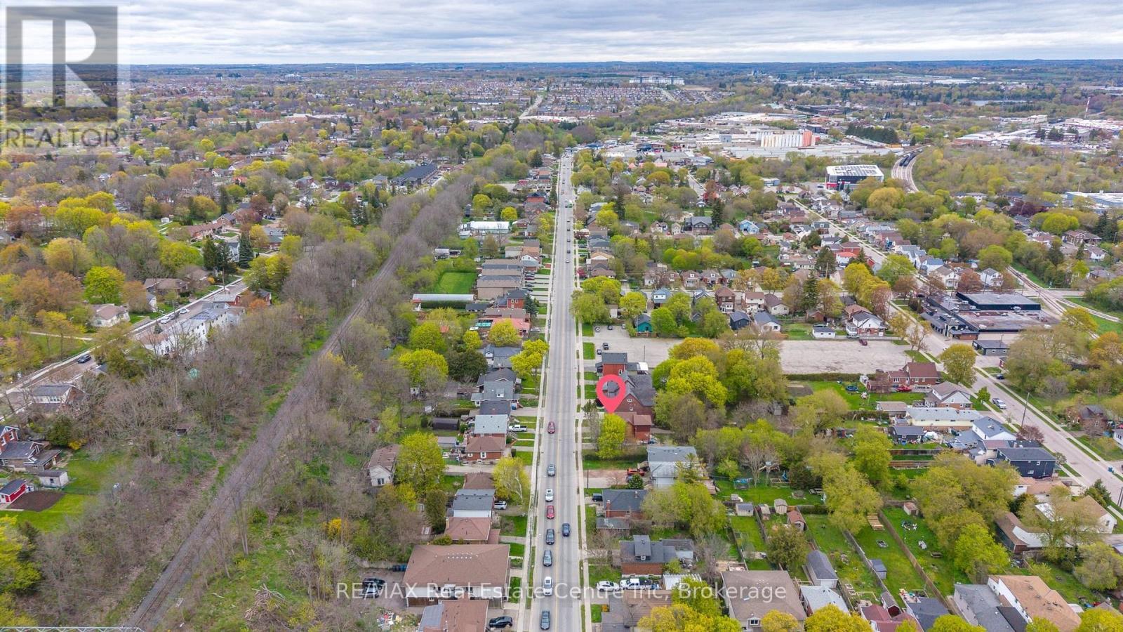 121 Elizabeth Street, Guelph (St. Patrick'S Ward), ON