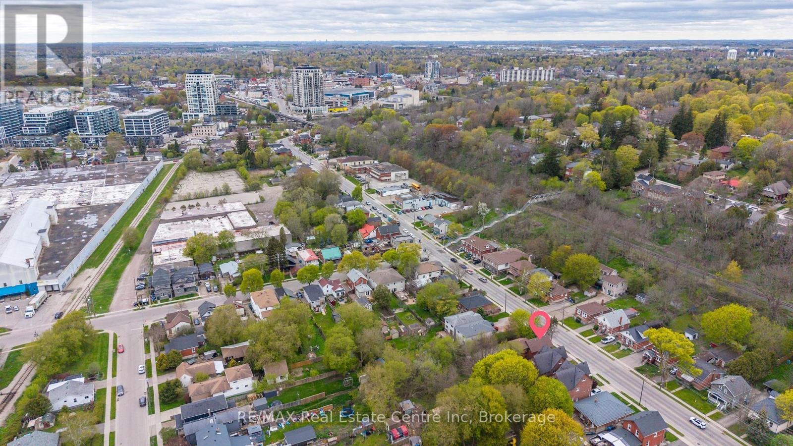 121 Elizabeth Street, Guelph (St. Patrick'S Ward), ON