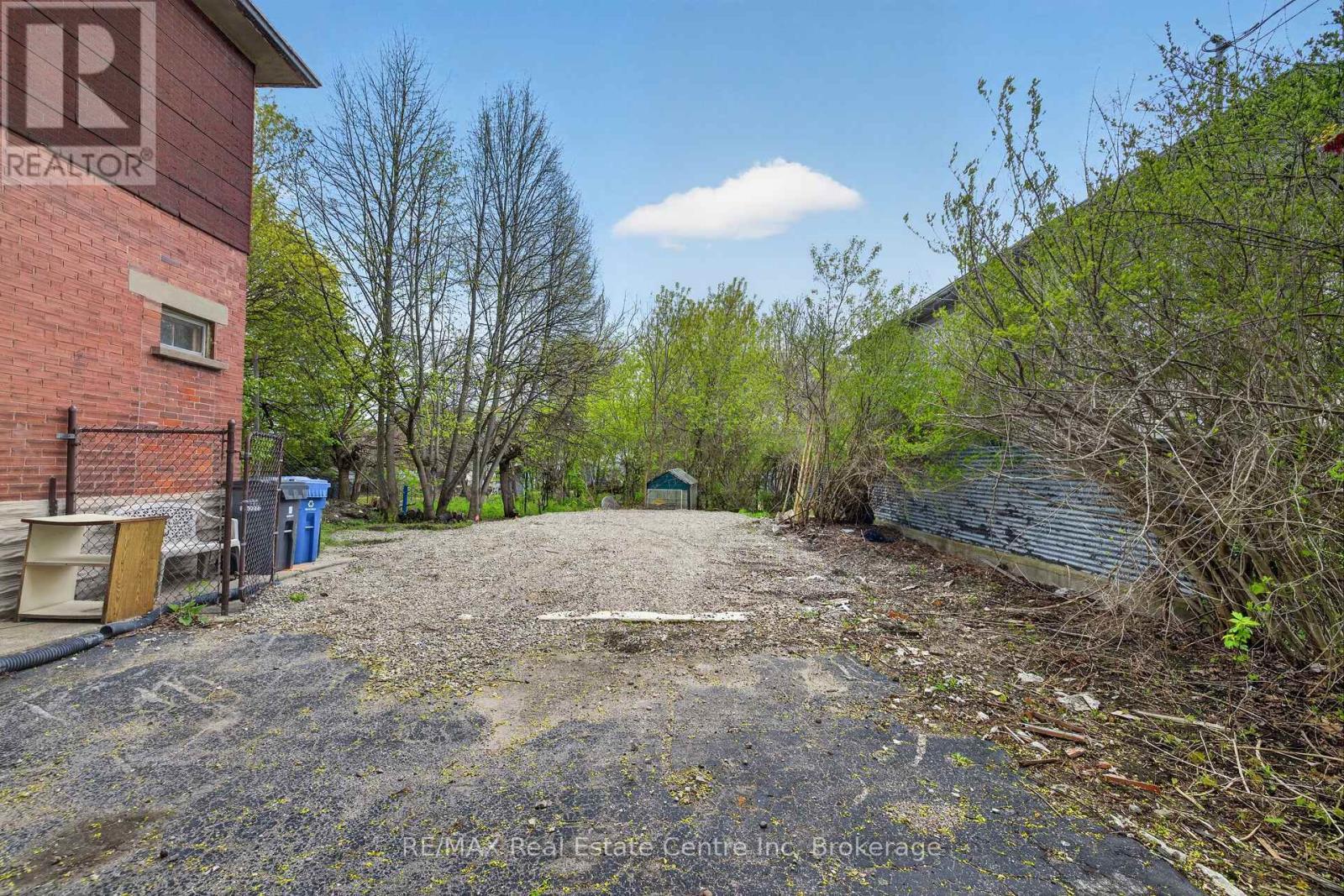 121 Elizabeth Street, Guelph (St. Patrick'S Ward), ON