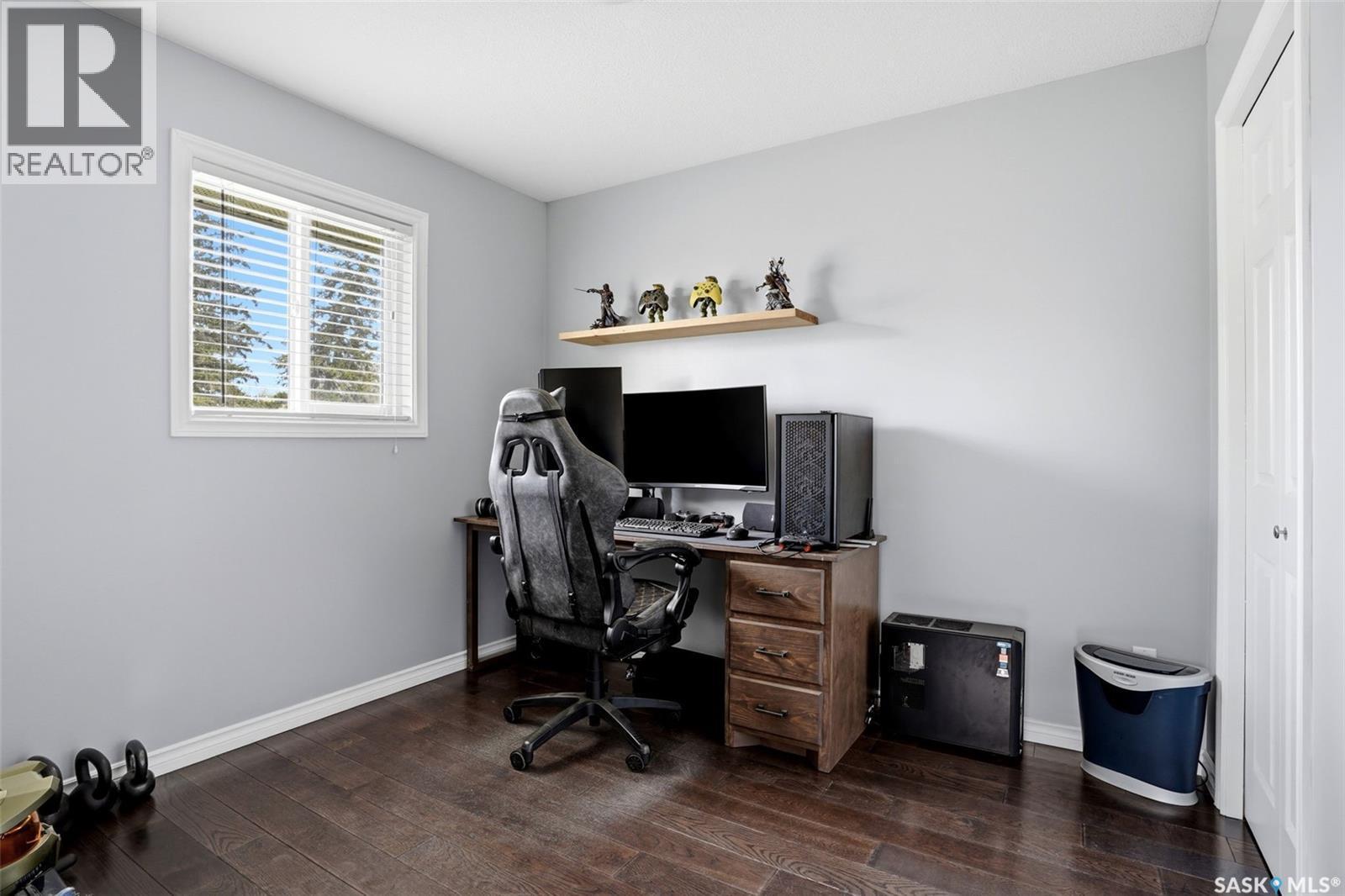 211 Ottawa Street, Regina, SK - Indoor Photo Showing Office