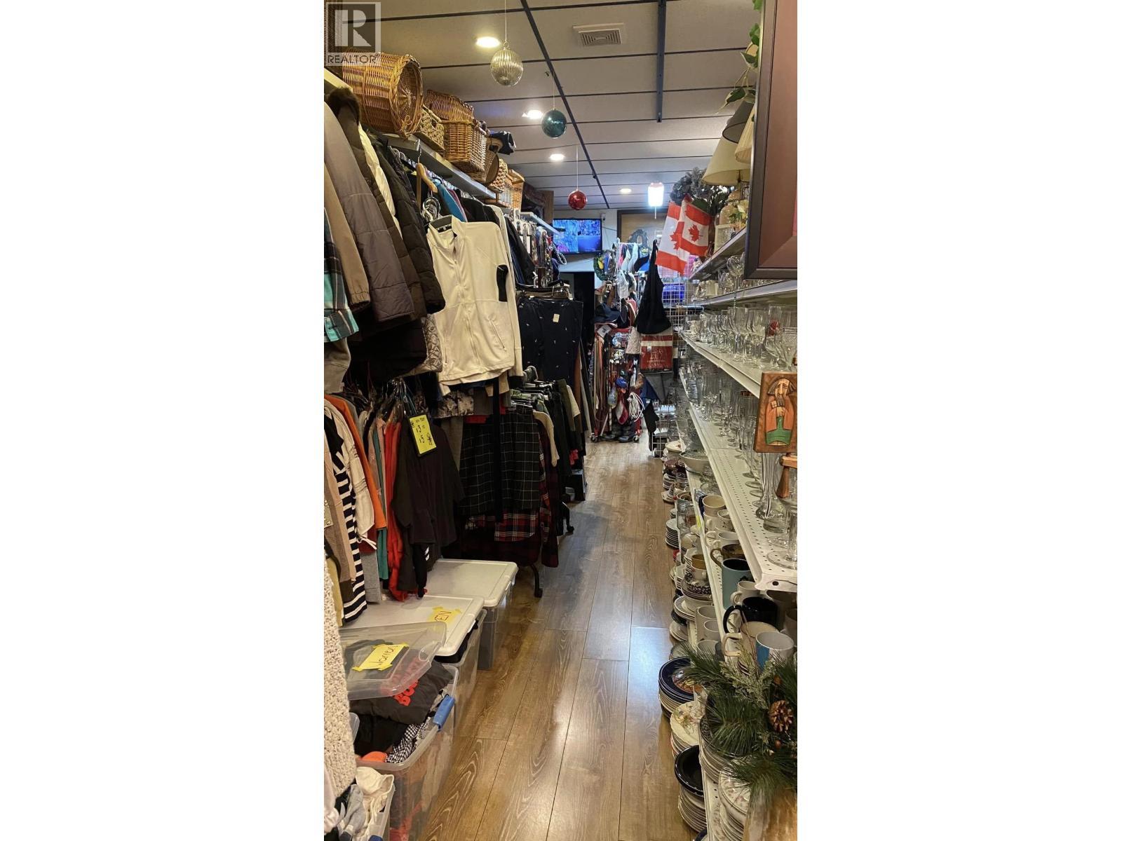 5762 Victoria Drive, Vancouver, BC