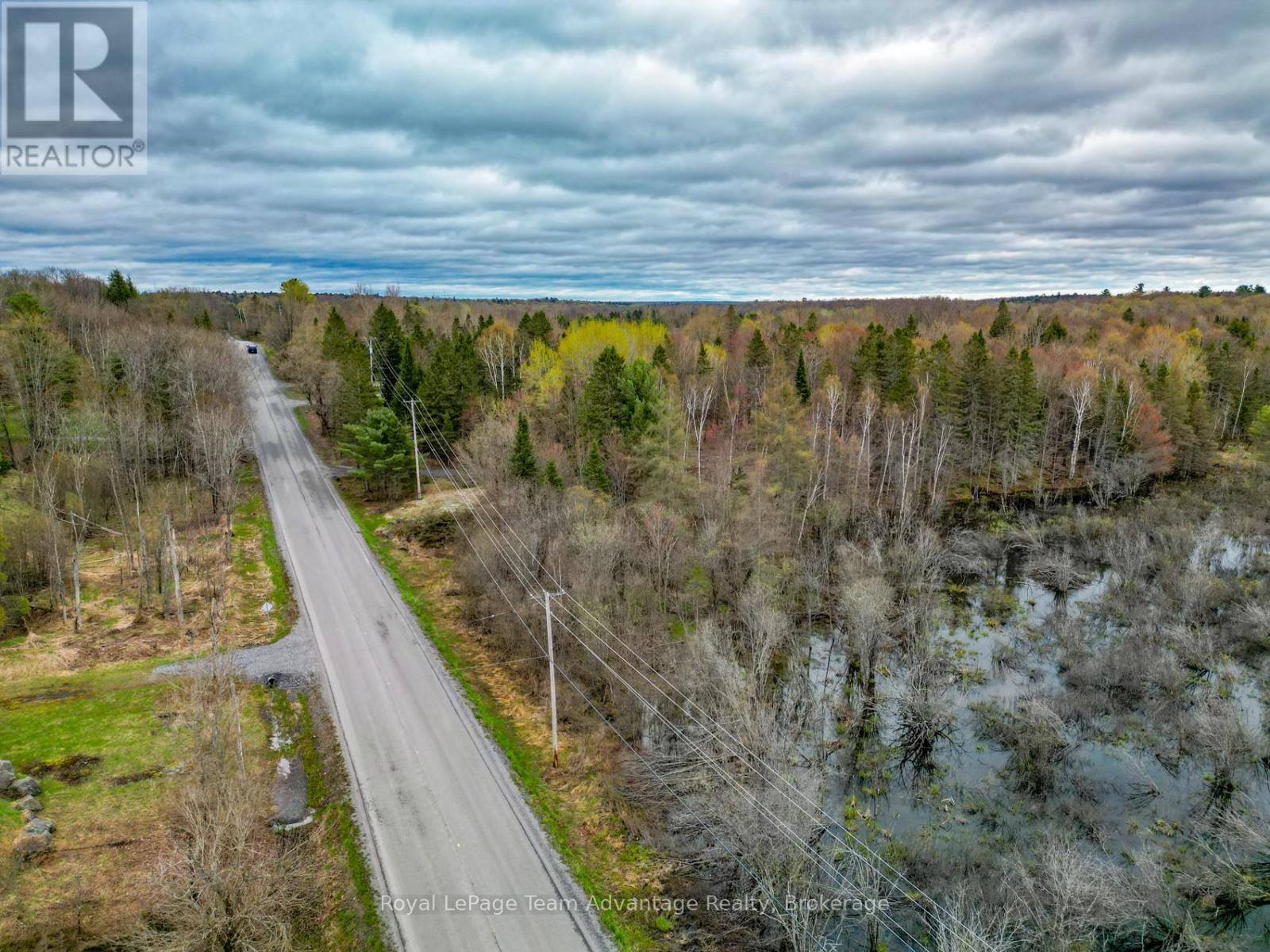 Centre Road - 0 Centre Road W, Mckellar, ON