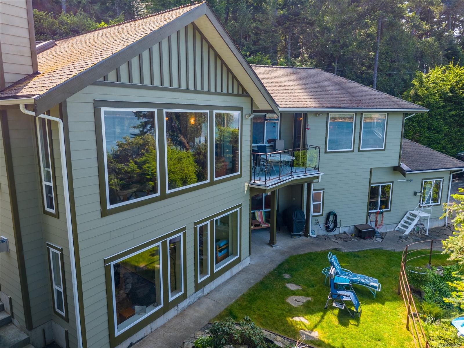 1602 Chart Dr, Pender Island, BC
