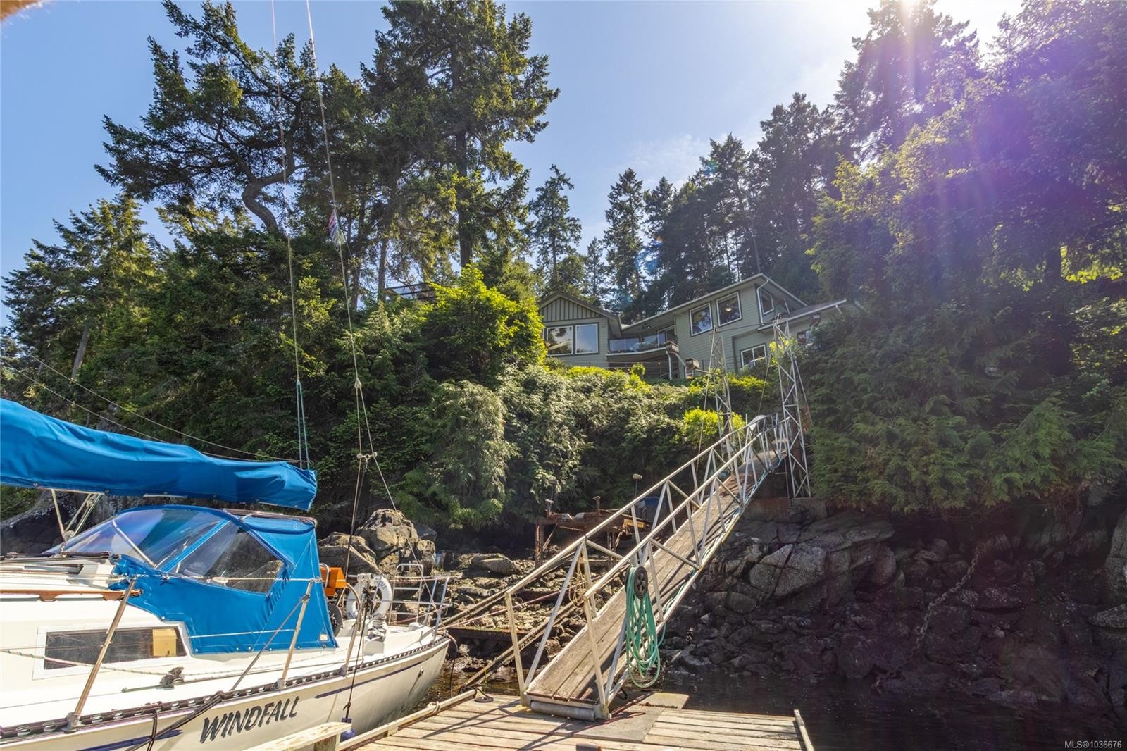 1602 Chart Dr, Pender Island, BC