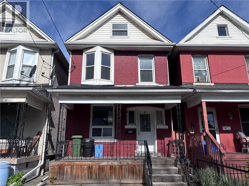 109 Belview Avenue, Hamilton, ON - Outdoor With Deck Patio Veranda With Facade