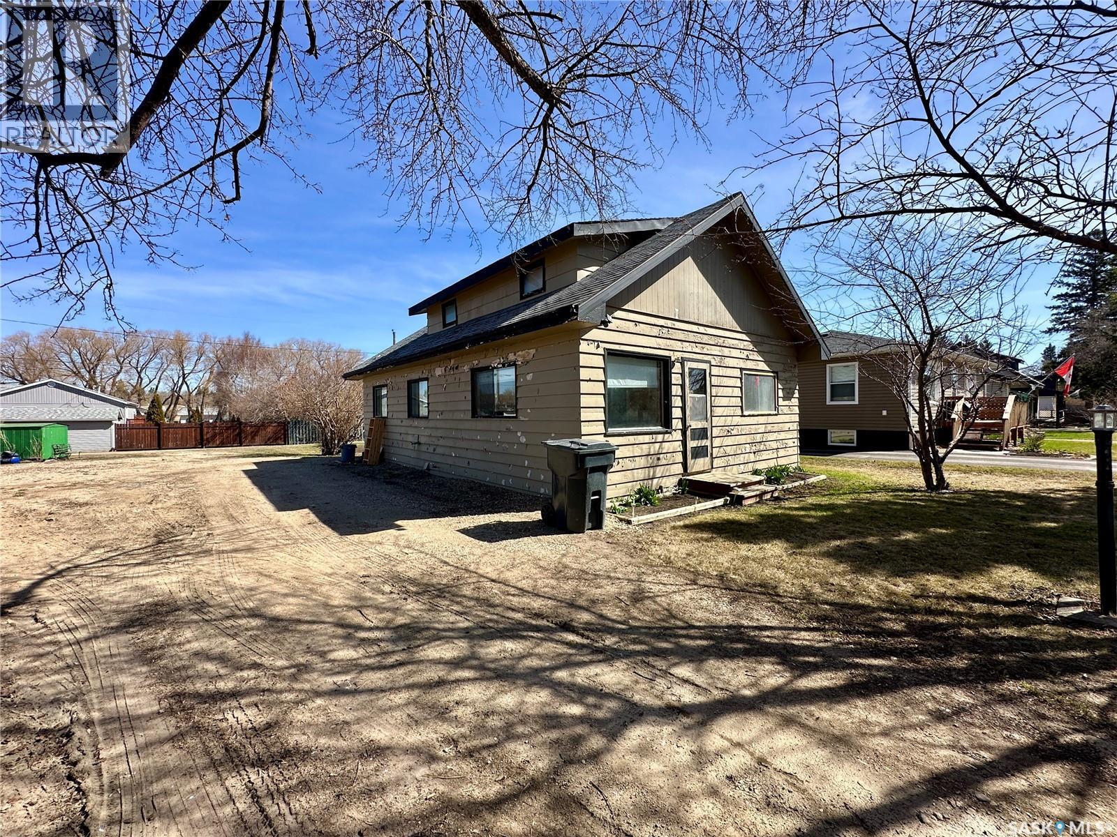 106 2Nd Avenue Se, Norquay, SK - Outdoor