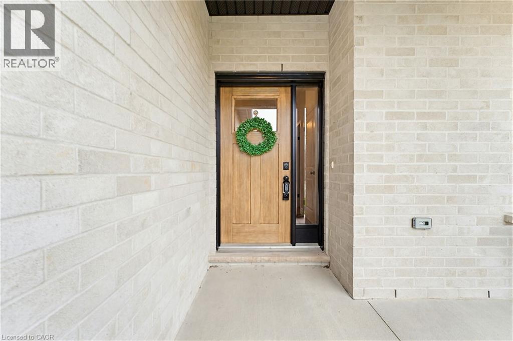 24 Gilmer Crescent, Listowel, ON - With Exterior