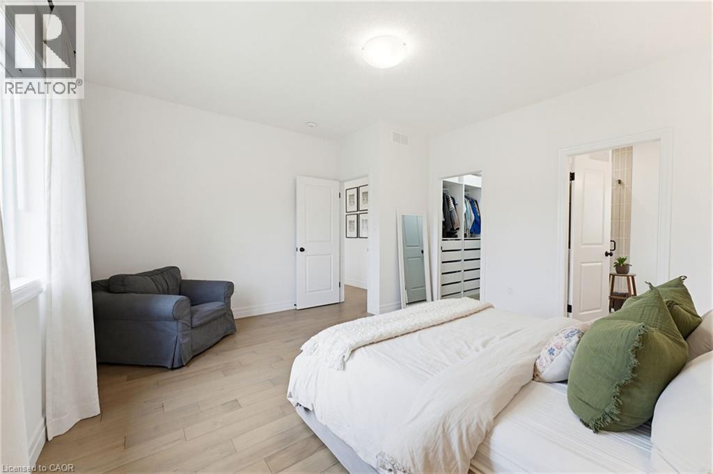 24 Gilmer Crescent, Listowel, ON - Indoor Photo Showing Bedroom