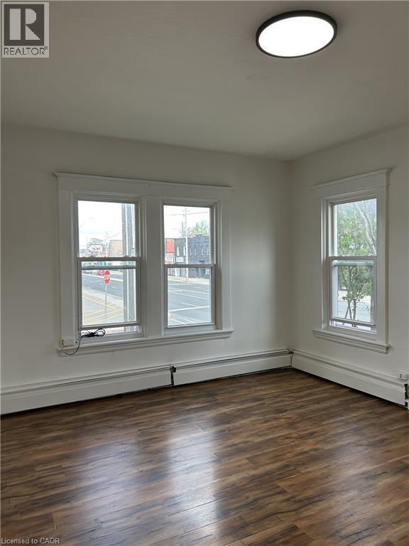 3 Balmoral Avenue S Unit# 2, Hamilton, ON - Indoor Photo Showing Other Room