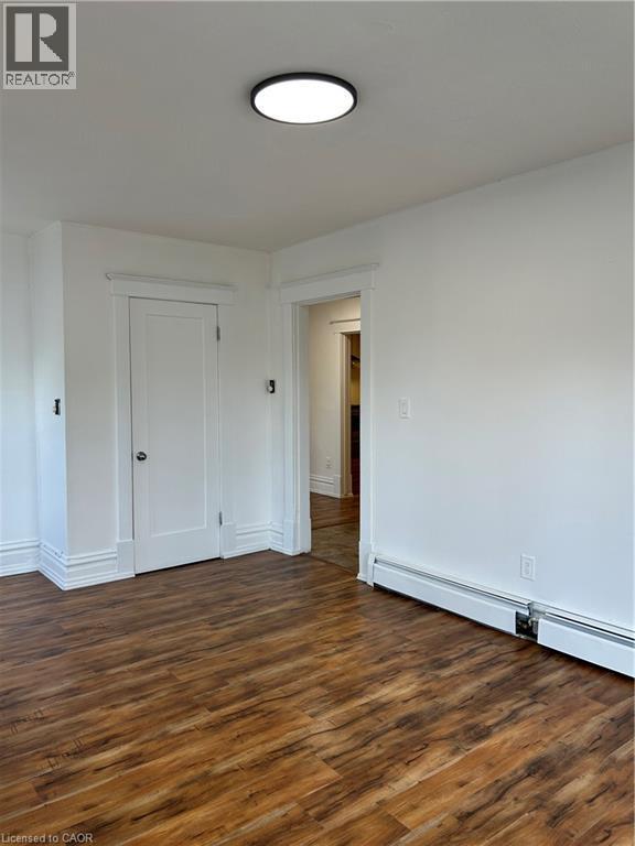3 Balmoral Avenue S Unit# 2, Hamilton, ON - Indoor Photo Showing Other Room
