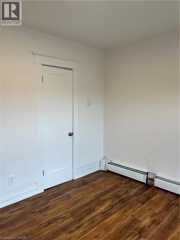 3 Balmoral Avenue S Unit# 2, Hamilton, ON - Indoor Photo Showing Other Room