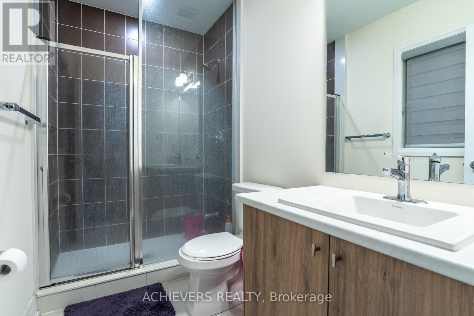 47 Daffodil Road, Springwater, ON - Indoor Photo Showing Bathroom