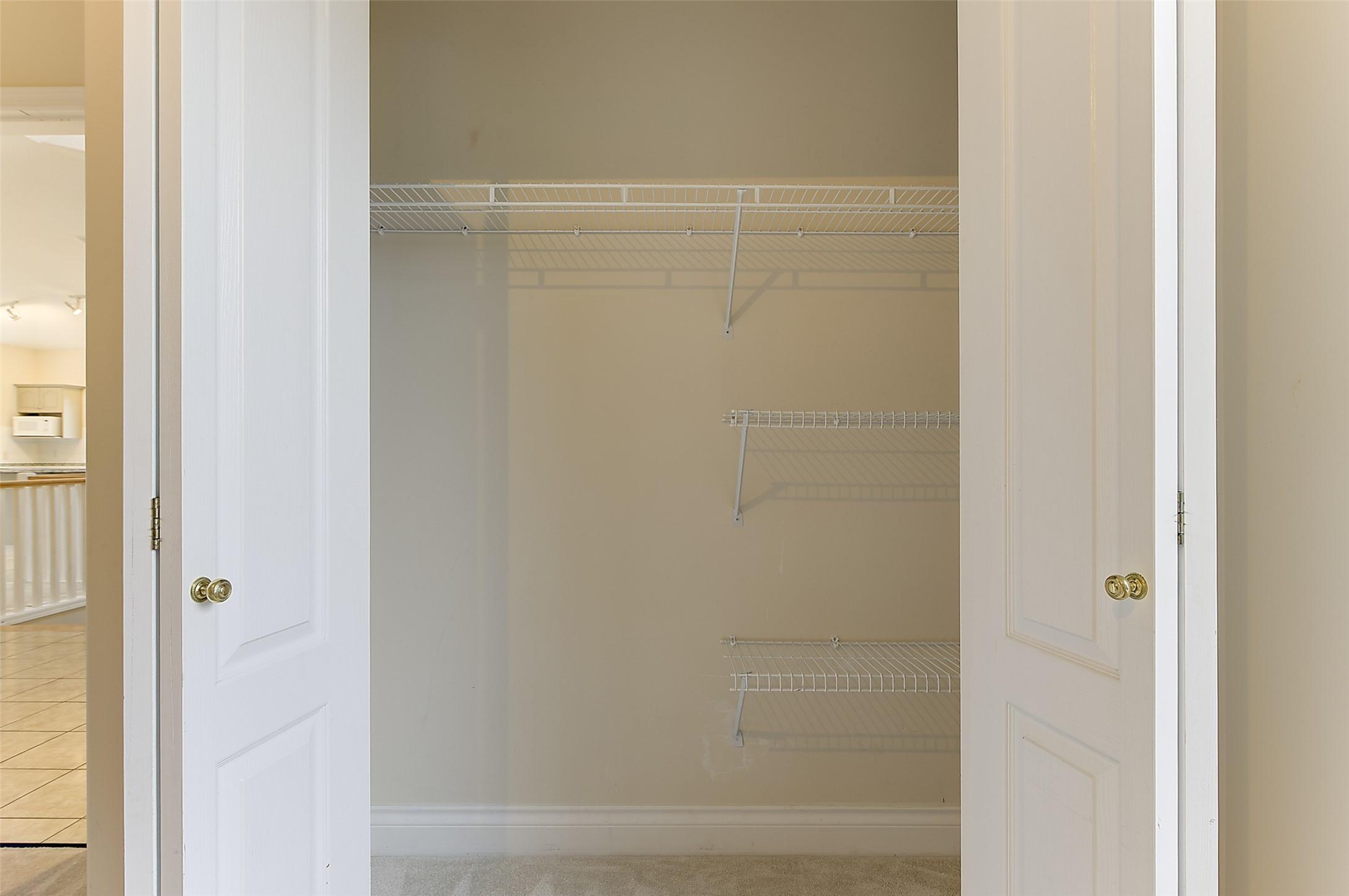 3244 Deer Ridge Court, West Kelowna, BC - Indoor With Storage