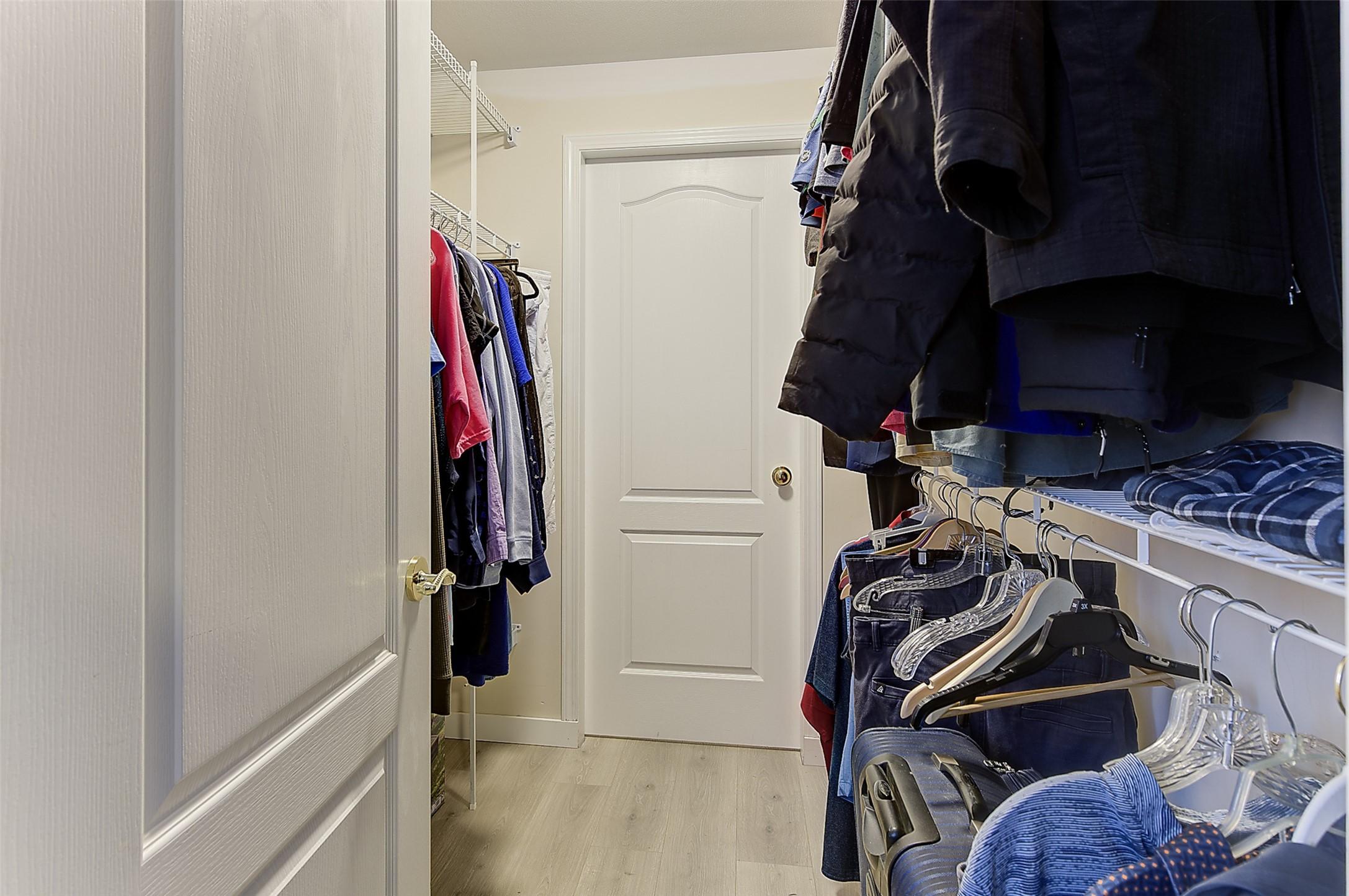 3244 Deer Ridge Court, West Kelowna, BC - Indoor With Storage