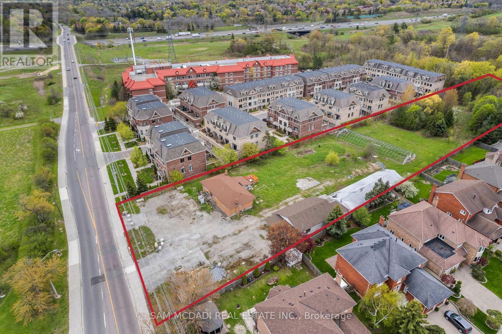 4410 Mississauga Road, Mississauga, ON - Outdoor With View