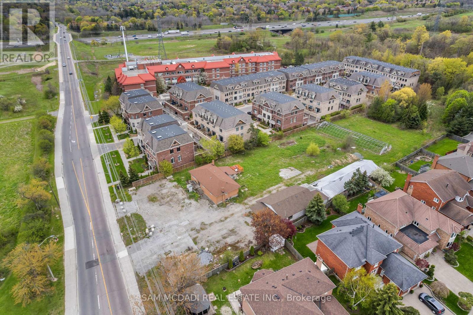 4410 Mississauga Road, Mississauga, ON - Outdoor With View