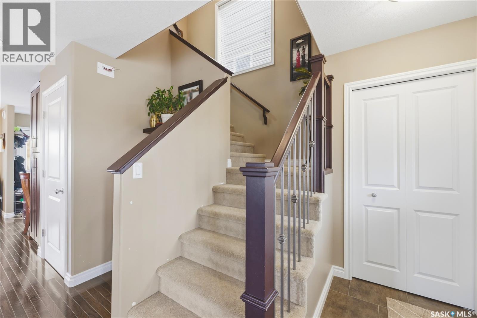 386 Levalley Cove, Saskatoon, SK - Indoor Photo Showing Other Room