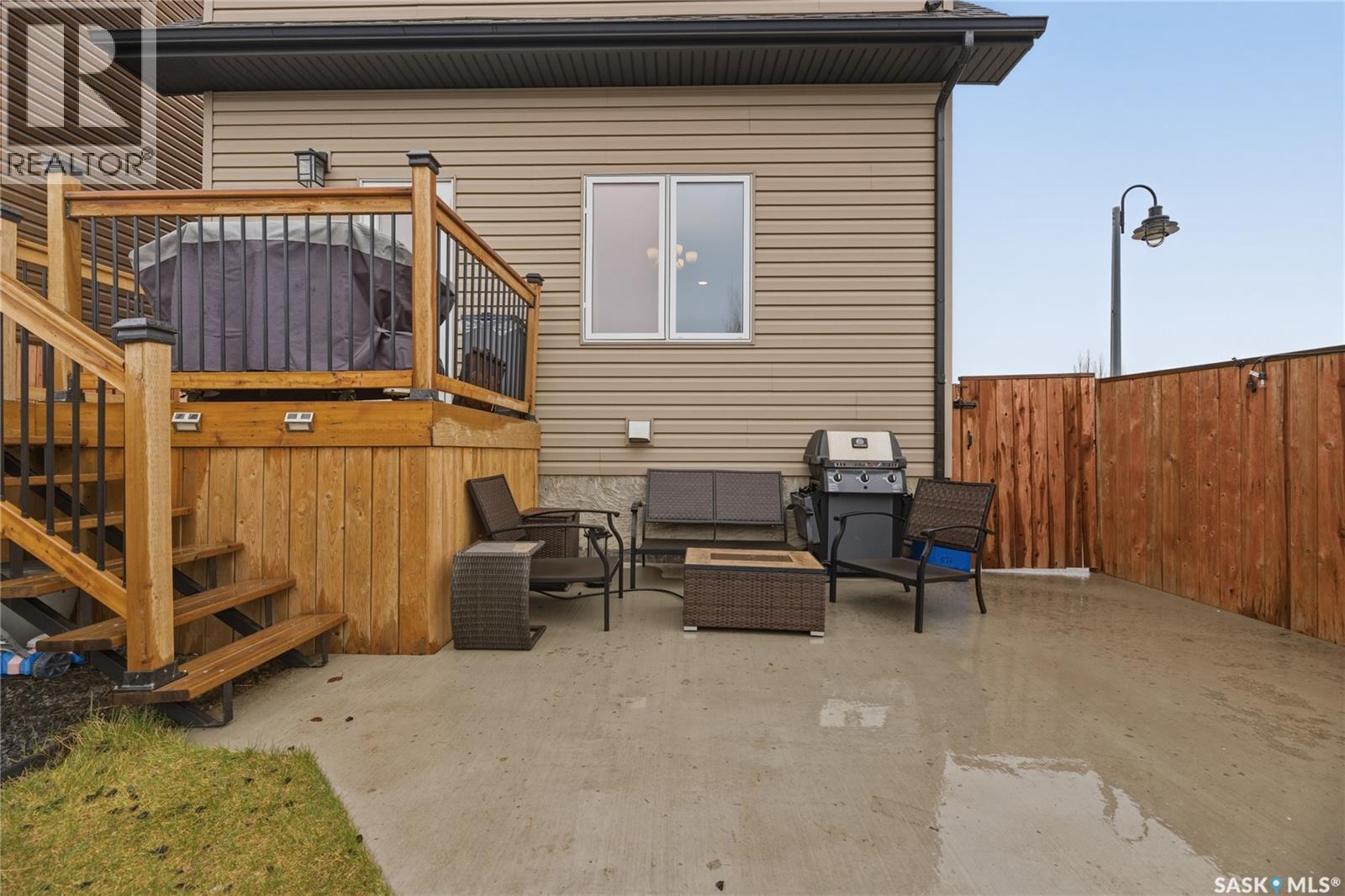 386 Levalley Cove, Saskatoon, SK - Outdoor With Deck Patio Veranda With Exterior