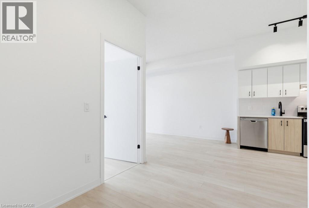 4878 Powers Common Unit# 123, Burlington, ON - Indoor